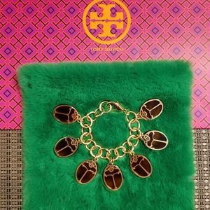 🐞 NWOT 🐞 Tory Burch Winslow Beetle Charm Bracele